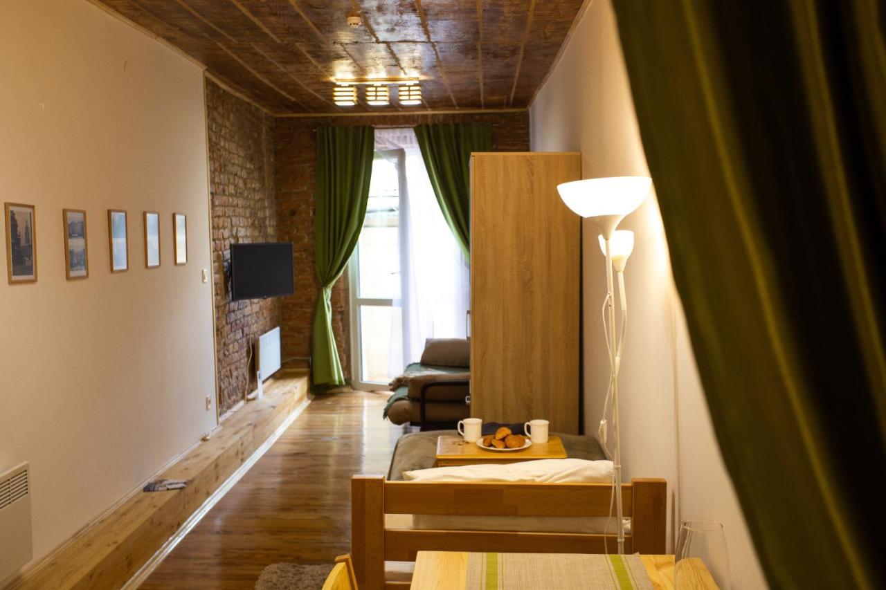 Peaceful Studio On Rynok Square Львов Экстерьер фото